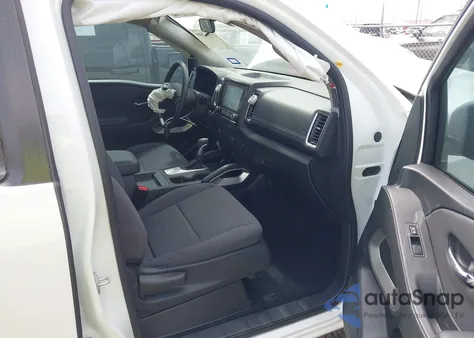 2024 Nissan Frontier Sv 4X2 z USA, uszkodzony, nr VIN 1N6ED1EJ3RN634398